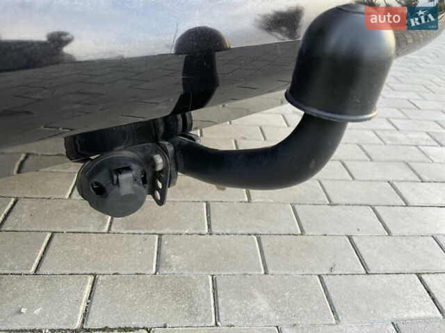 Чорний Шкода Октавія, об'ємом двигуна 1.6 л та пробігом 194 тис. км за 9399 $, фото 26 на Automoto.ua