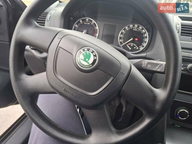 Чорний Шкода Октавія, об'ємом двигуна 1.6 л та пробігом 221 тис. км за 8600 $, фото 48 на Automoto.ua