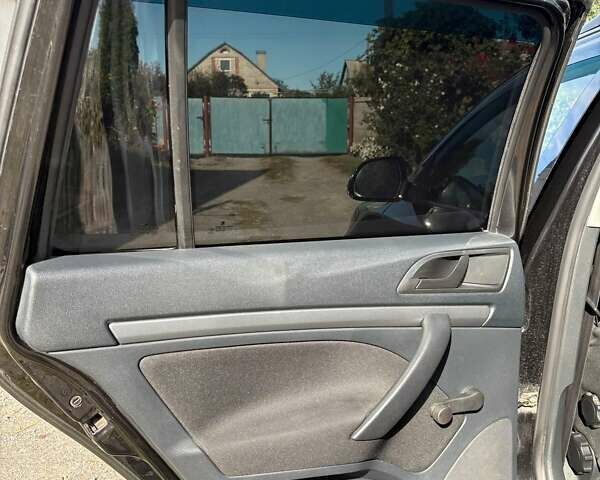 Чорний Шкода Октавія, об'ємом двигуна 1.6 л та пробігом 300 тис. км за 7500 $, фото 14 на Automoto.ua