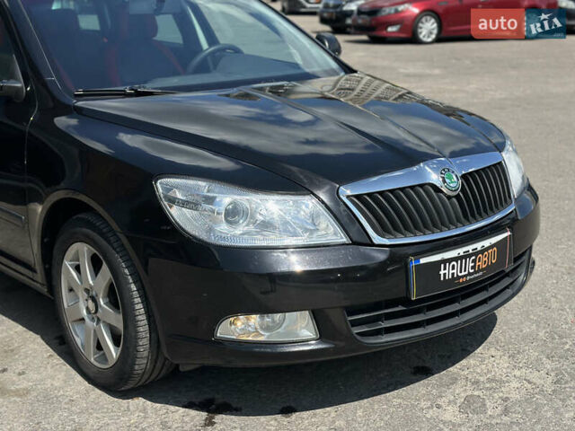 Черный Шкода Октавия, объемом двигателя 1.6 л и пробегом 324 тыс. км за 7999 $, фото 8 на Automoto.ua