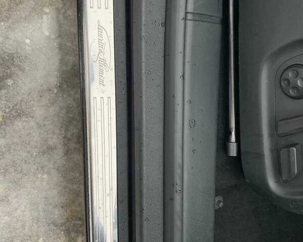 Черный Шкода Октавия, объемом двигателя 2 л и пробегом 252 тыс. км за 12000 $, фото 30 на Automoto.ua