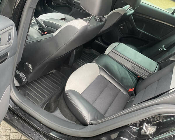 Черный Шкода Октавия, объемом двигателя 2 л и пробегом 183 тыс. км за 9750 $, фото 8 на Automoto.ua