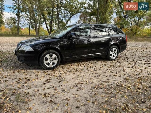 Шкода Октавия 2011 в Полтаве на Automoto.ua Черный Шкода Октавия, объемом двигателя 1.6 л и пробегом 220 тыс. км за 7600 $, фото 11 на Automoto.ua