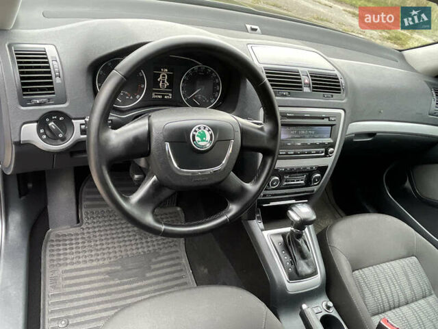 Шкода Октавия 2011 в Ковель на Automoto.ua Черный Шкода Октавия, объемом двигателя 1.4 л и пробегом 231 тыс. км за 7400 $, фото 14 на Automoto.ua
