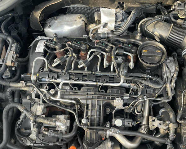 Чорний Шкода Октавія, об'ємом двигуна 1.6 л та пробігом 318 тис. км за 7200 $, фото 23 на Automoto.ua