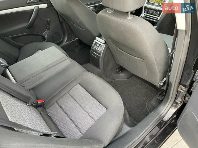 Чорний Шкода Октавія, об'ємом двигуна 1.6 л та пробігом 194 тис. км за 9399 $, фото 62 на Automoto.ua