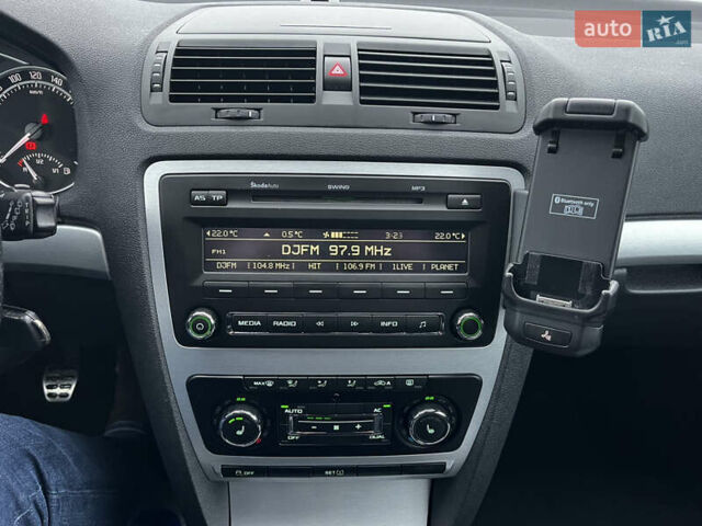 Чорний Шкода Октавія, об'ємом двигуна 2 л та пробігом 217 тис. км за 11199 $, фото 24 на Automoto.ua