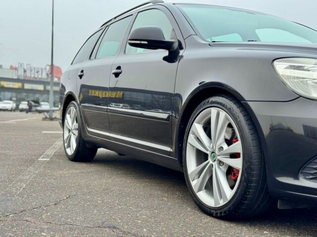 Чорний Шкода Октавія, об'ємом двигуна 2 л та пробігом 217 тис. км за 9500 $, фото 6 на Automoto.ua