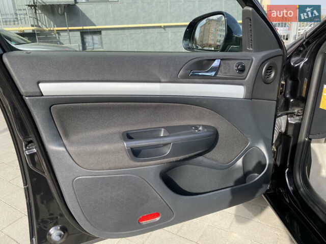 Чорний Шкода Октавія, об'ємом двигуна 1.6 л та пробігом 255 тис. км за 8700 $, фото 19 на Automoto.ua