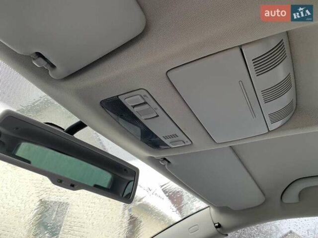 Черный Шкода Октавия, объемом двигателя 2 л и пробегом 252 тыс. км за 12000 $, фото 43 на Automoto.ua