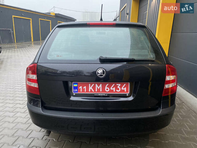 Черный Шкода Октавия, объемом двигателя 1.6 л и пробегом 198 тыс. км за 6999 $, фото 9 на Automoto.ua