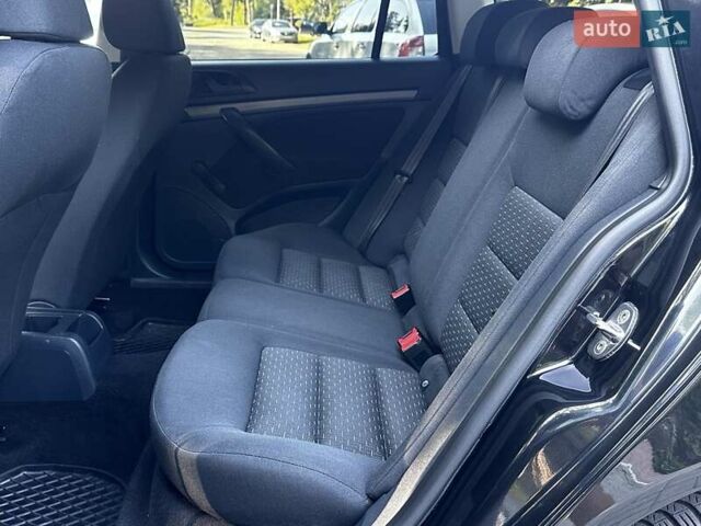 Черный Шкода Октавия, объемом двигателя 0 л и пробегом 217 тыс. км за 6500 $, фото 73 на Automoto.ua