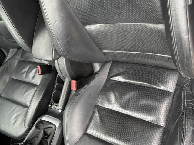 Черный Шкода Октавия, объемом двигателя 2 л и пробегом 260 тыс. км за 8700 $, фото 7 на Automoto.ua