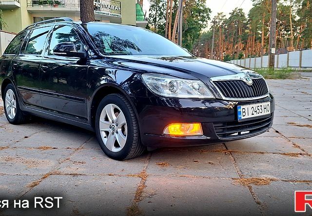 Шкода Октавия 2011 в Полтаве на Automoto.ua Черный Шкода Октавия, объемом двигателя 1.6 л и пробегом 241 тыс. км за 8700 $, фото 2 на Automoto.ua