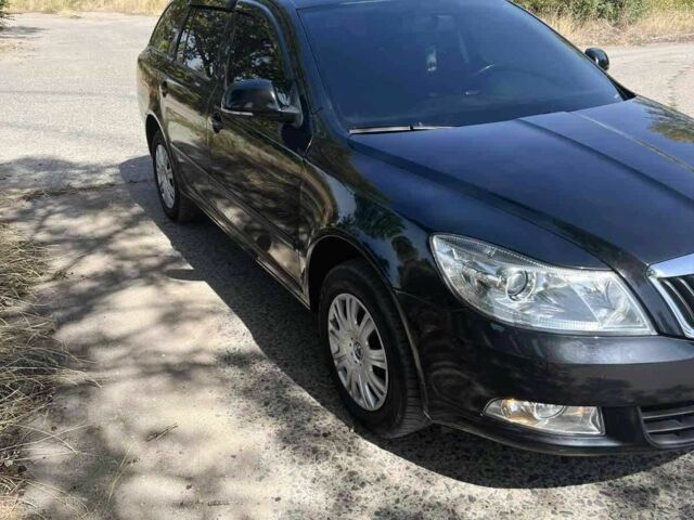 Черный Шкода Октавия, объемом двигателя 1.6 л и пробегом 365 тыс. км за 8800 $, фото 9 на Automoto.ua