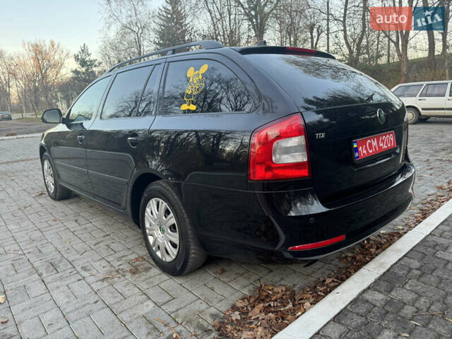 Черный Шкода Октавия, объемом двигателя 1.6 л и пробегом 243 тыс. км за 8350 $, фото 92 на Automoto.ua