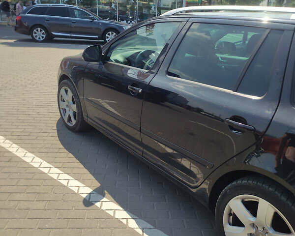 Чорний Шкода Октавія, об'ємом двигуна 1.2 л та пробігом 240 тис. км за 6600 $, фото 5 на Automoto.ua