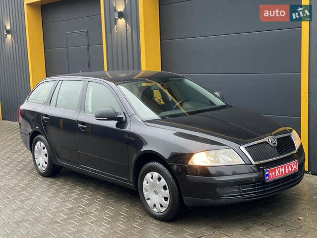 Черный Шкода Октавия, объемом двигателя 1.6 л и пробегом 198 тыс. км за 6999 $, фото 22 на Automoto.ua