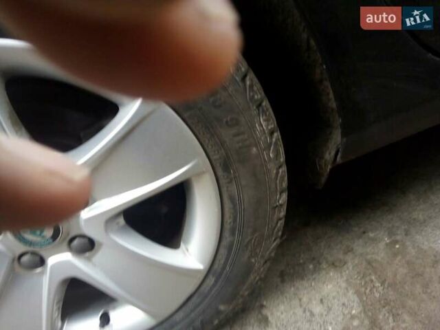 Черный Шкода Октавия, объемом двигателя 1.8 л и пробегом 250 тыс. км за 7000 $, фото 35 на Automoto.ua