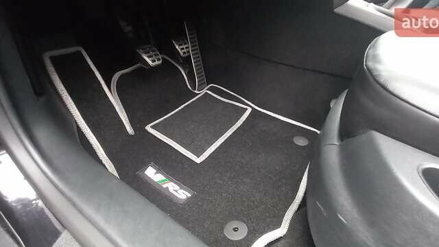 Черный Шкода Октавия, объемом двигателя 2 л и пробегом 267 тыс. км за 11300 $, фото 12 на Automoto.ua