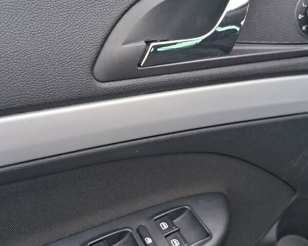 Чорний Шкода Октавія, об'ємом двигуна 1.4 л та пробігом 177 тис. км за 7600 $, фото 15 на Automoto.ua
