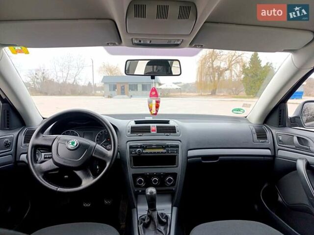 Чорний Шкода Октавія, об'ємом двигуна 1.6 л та пробігом 171 тис. км за 8200 $, фото 22 на Automoto.ua
