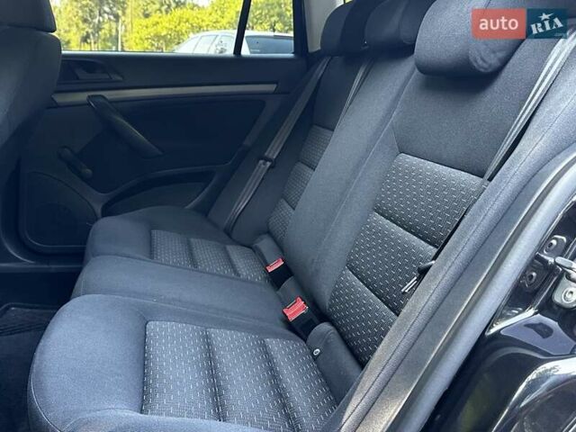 Черный Шкода Октавия, объемом двигателя 0 л и пробегом 217 тыс. км за 6500 $, фото 77 на Automoto.ua