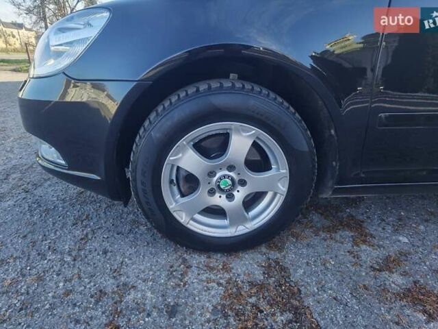 Черный Шкода Октавия, объемом двигателя 2 л и пробегом 178 тыс. км за 10250 $, фото 20 на Automoto.ua