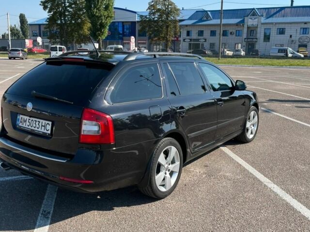 Чорний Шкода Октавія, об'ємом двигуна 2 л та пробігом 310 тис. км за 9000 $, фото 1 на Automoto.ua