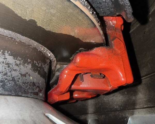 Черный Шкода Октавия, объемом двигателя 2 л и пробегом 330 тыс. км за 10500 $, фото 24 на Automoto.ua