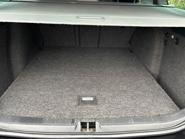 Черный Шкода Октавия, объемом двигателя 2 л и пробегом 260 тыс. км за 8700 $, фото 12 на Automoto.ua