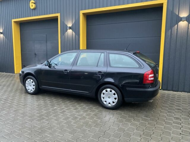 Чорний Шкода Октавія, об'ємом двигуна 1.6 л та пробігом 198 тис. км за 6999 $, фото 7 на Automoto.ua