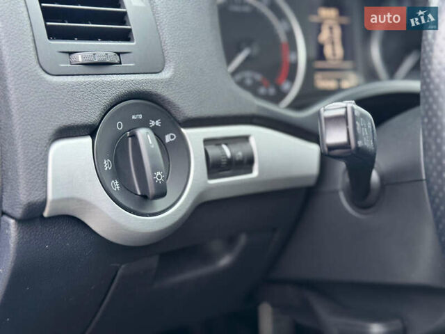 Чорний Шкода Октавія, об'ємом двигуна 1.98 л та пробігом 217 тис. км за 9500 $, фото 26 на Automoto.ua