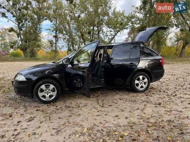 Шкода Октавия 2011 в Полтаве на Automoto.ua Черный Шкода Октавия, объемом двигателя 1.6 л и пробегом 220 тыс. км за 7600 $, фото 73 на Automoto.ua