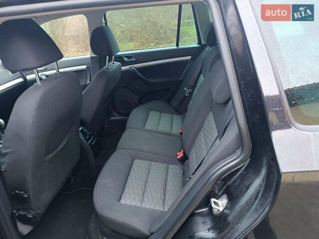 Черный Шкода Октавия, объемом двигателя 1.2 л и пробегом 209 тыс. км за 5499 $, фото 7 на Automoto.ua