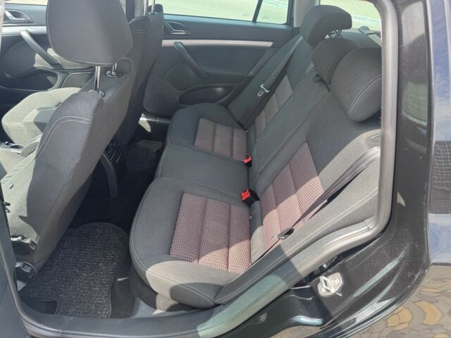 Черный Шкода Октавия, объемом двигателя 1.6 л и пробегом 274 тыс. км за 7999 $, фото 18 на Automoto.ua