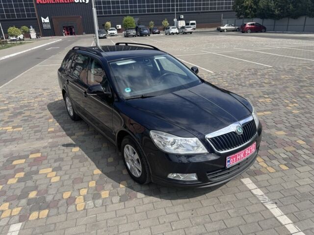 Черный Шкода Октавия, объемом двигателя 1.6 л и пробегом 274 тыс. км за 7999 $, фото 9 на Automoto.ua