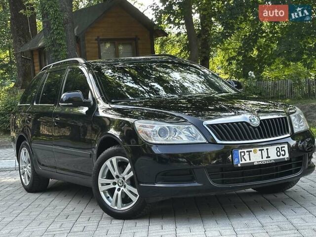 Черный Шкода Октавия, объемом двигателя 0 л и пробегом 217 тыс. км за 6500 $, фото 1 на Automoto.ua