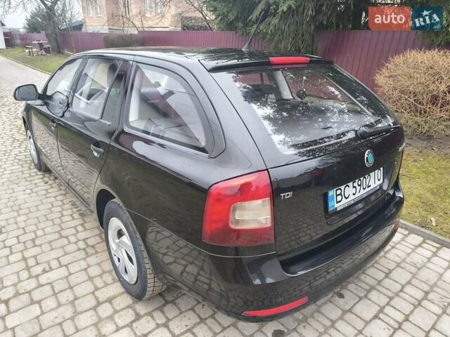 Шкода Октавія 2011 у Львові на Automoto.ua Чорний Шкода Октавія, об'ємом двигуна 1.6 л та пробігом 240 тис. км за 6600 $, фото 4 на Automoto.ua