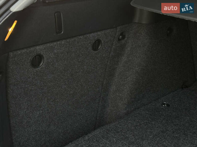 Черный Шкода Октавия, объемом двигателя 1.99 л и пробегом 211 тыс. км за 10755 $, фото 77 на Automoto.ua