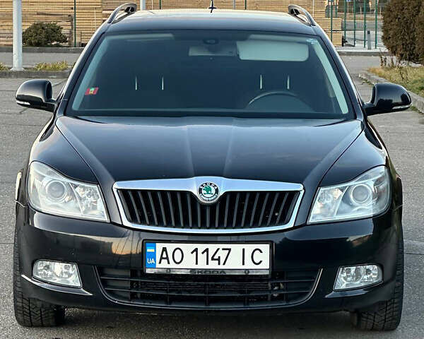 Черный Шкода Октавия, объемом двигателя 1.2 л и пробегом 260 тыс. км за 6800 $, фото 9 на Automoto.ua