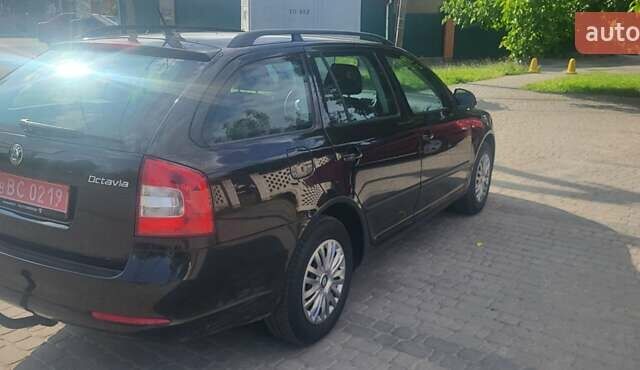 Чорний Шкода Октавія, об'ємом двигуна 1.8 л та пробігом 157 тис. км за 8000 $, фото 6 на Automoto.ua