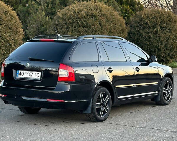 Черный Шкода Октавия, объемом двигателя 1.2 л и пробегом 260 тыс. км за 6800 $, фото 6 на Automoto.ua