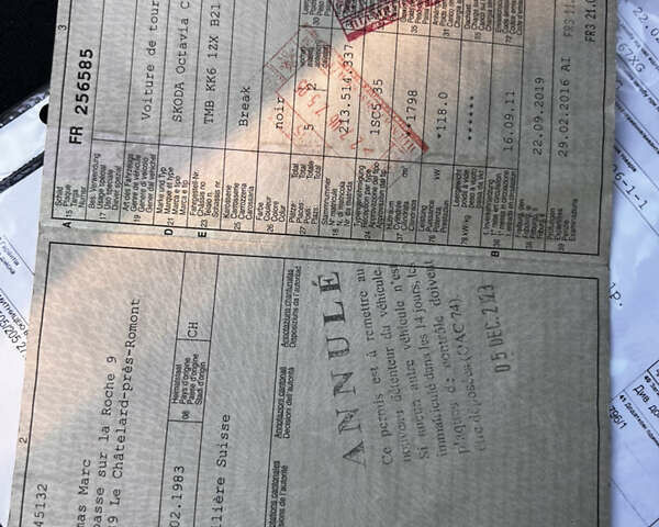 Черный Шкода Октавия, объемом двигателя 1.8 л и пробегом 169 тыс. км за 7800 $, фото 22 на Automoto.ua