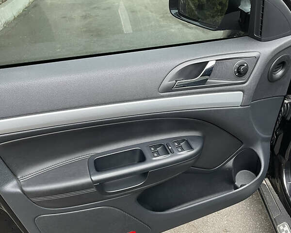 Черный Шкода Октавия, объемом двигателя 1.97 л и пробегом 265 тыс. км за 10900 $, фото 16 на Automoto.ua