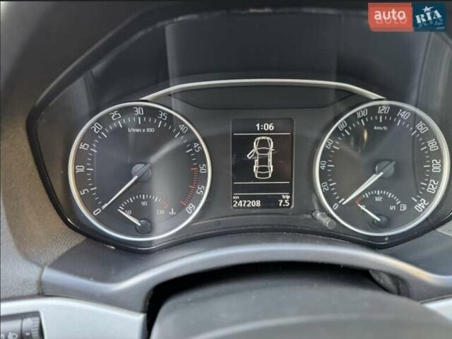 Черный Шкода Октавия, объемом двигателя 1.6 л и пробегом 247 тыс. км за 7200 $, фото 8 на Automoto.ua
