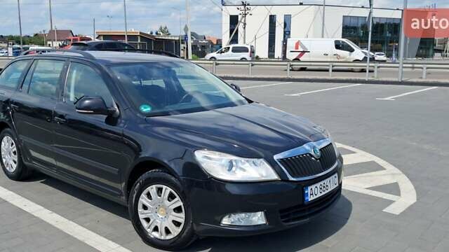Черный Шкода Октавия, объемом двигателя 1.6 л и пробегом 276 тыс. км за 8100 $, фото 5 на Automoto.ua