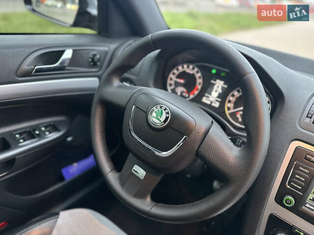 Шкода Октавия 2011 в Ровно на Automoto.ua Черный Шкода Октавия, объемом двигателя 1.97 л и пробегом 280 тыс. км за 9750 $, фото 76 на Automoto.ua