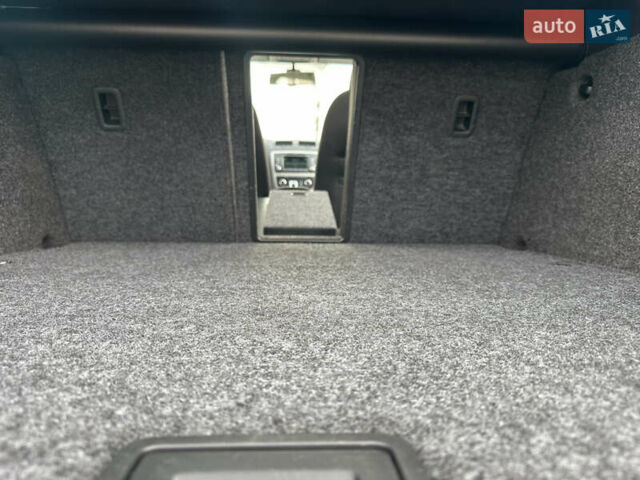 Черный Шкода Октавия, объемом двигателя 1.6 л и пробегом 157 тыс. км за 11390 $, фото 47 на Automoto.ua