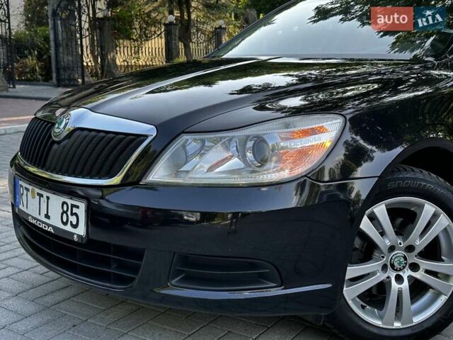 Черный Шкода Октавия, объемом двигателя 0 л и пробегом 217 тыс. км за 6500 $, фото 37 на Automoto.ua